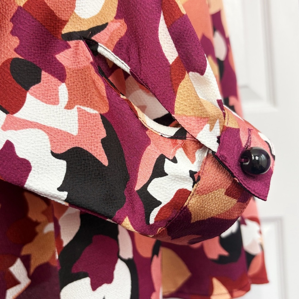 NWT Bar III Burgundy Red Abstract Floral Long Sleeve Blouse 2X - Picture 12 of 16
